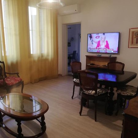 Laura Apartment Venesia Bagian luar foto