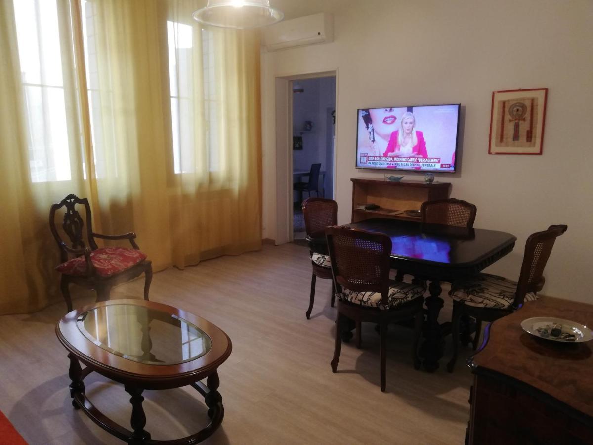 Laura Apartment Venesia Bagian luar foto